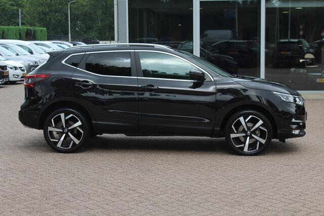 Nissan QASHQAI 1.2 Tekna / Trekhaak / Panoramadak / 360Camera / Navigatie / Keyless / Dodehoek / Cruise Control / DAB / 19''