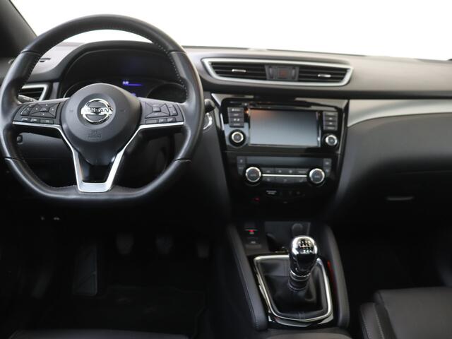 Nissan QASHQAI 1.3 DIG-T Tekna +