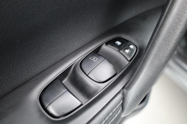 Nissan QASHQAI 1.2 Tekna | Cruise | 360cam | Dodehoek. | Pano | Trekhaak | Stoelverw. | Achteruitrijcamera