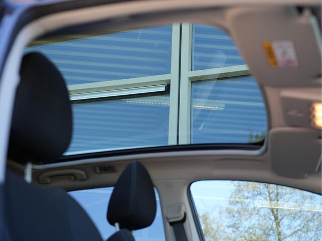 Nissan QASHQAI 1.3 DIG-T N-Connecta | Pano | Navi | Clima | Cruise