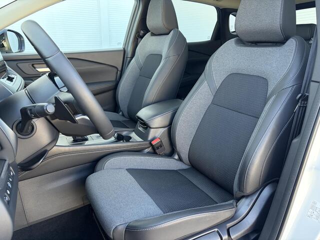 Nissan QASHQAI 1.3 MHEV Xtronic N-Connecta Automaat / Facelift Model / Fabrieksgarantie tot 04-2028<100.000 / Trekgewicht 1800 kg / Cold Pack & Pack Easy / Panorama dak / Head Up Display / Elektrische achterklep / Adaptief cruise control / Rondomzicht camera /