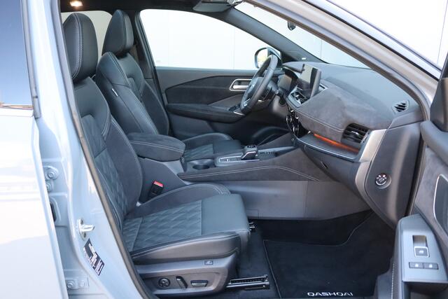 Nissan QASHQAI 1.3DIG-T MHEV 158PK Automaat Tekna Plus Navigatie/Panoramadak/360camera/Memory-stoel/Winter-pack