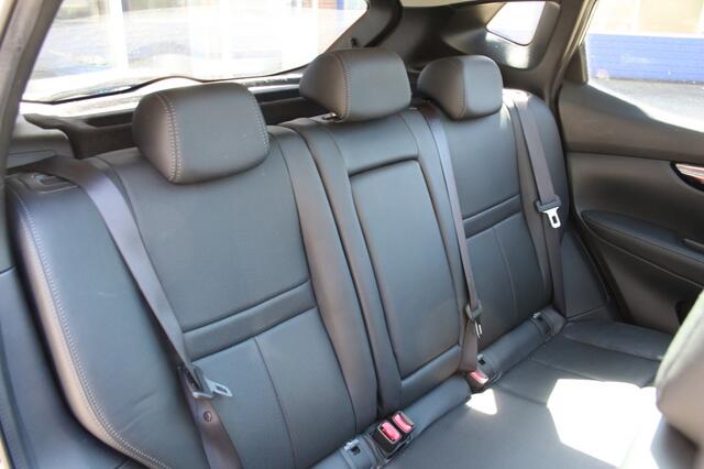 Nissan QASHQAI 1.2 TEKNA, Panoramadak, 360 gr Camera, Leer, Stoelverw,