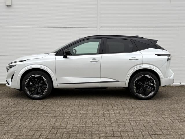 Nissan QASHQAI 1.5 e-Power N-Design / ¤3.500,- Nissan Voorraadvoordeel / Nieuw uit voorraad leverbaar / Panoramadak / Stoel- en Stuurverwarming / Verwarmde Voorruit / Leder/Alcantara Bekleding / Google Maps Navigatie / 360 Graden Camera / 20 Inch Wielen /