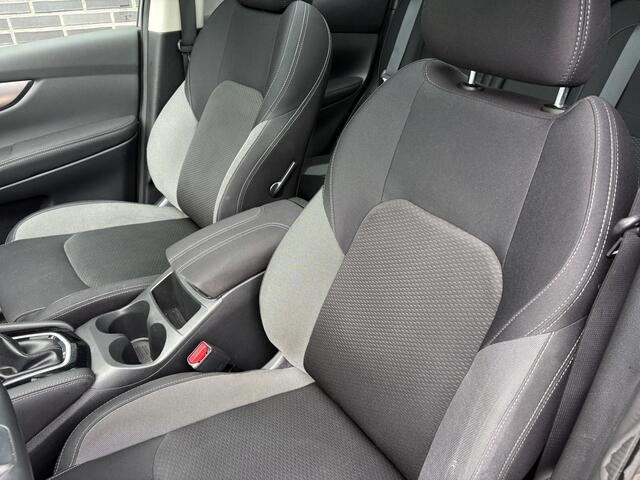 Nissan QASHQAI 1.2 N-connecta , panodak, trekhaak, camera 360, cruise, climate, navi