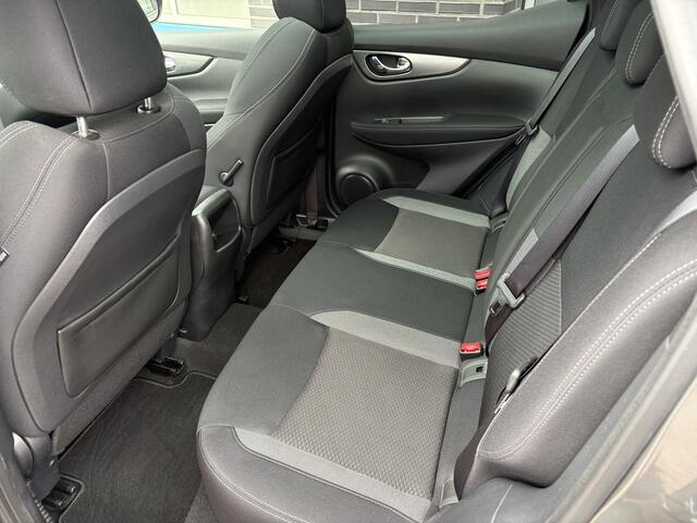 Nissan QASHQAI 1.2 N-connecta , panodak, trekhaak, camera 360, cruise, climate, navi