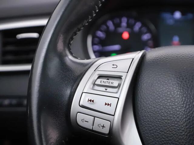 Nissan QASHQAI 1.2 Business Edition Gratis Afleverpakket! | Achteruitrijcamera | Panoramadak |