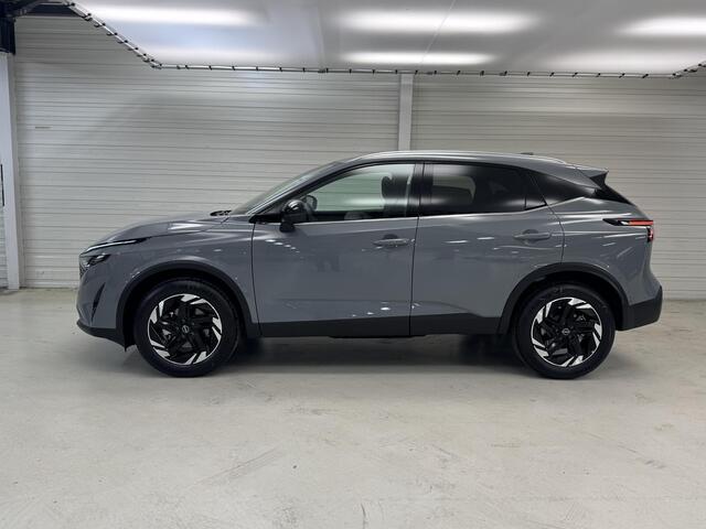 Nissan QASHQAI 1.3 MHEV Xtronic N-Connecta / ¤4.000,- Nissan Voorraadvoordeel / Nieuw uit Voorraad Leverbaar / Google Maps Navigatie / 360 Graden Camera / Stoel- en Stuurverwarming / Verwarmde Voorruit / Adaptive Cruise Control /