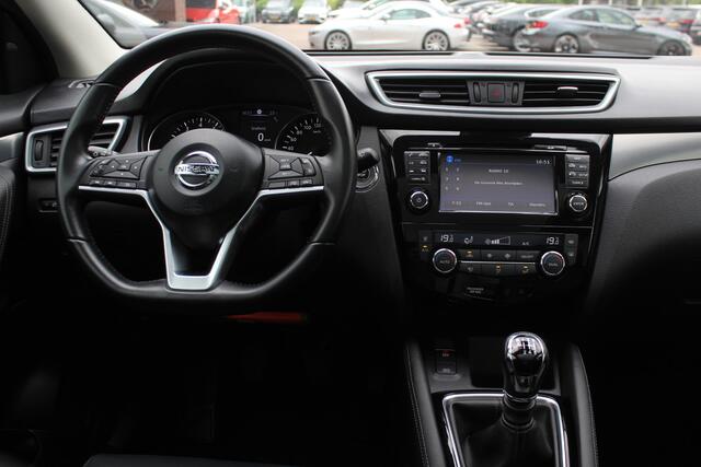 Nissan QASHQAI 1.3 DIG-T Tekna 160pk / Trekhaak / Panoramadak / 360Camera / 19'' / Navigatie / Keyless / Stoelverwarming / DAB / Cruise Control