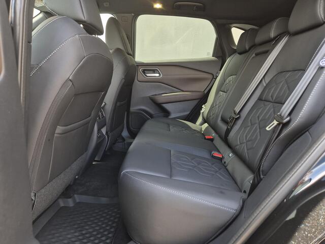 Nissan QASHQAI 1.5 e-Power Tekna / Fabrieksgarantie tot 05-2027<100.000 km / Cold Pack / Head Up Display / Elektrische achterklep / Rondomzicht camera / Stuur- Stoel & Voorruitverwarming / Adaptief cruise control / Draadloze telefoon lader / Apple Carplay Android Auto /