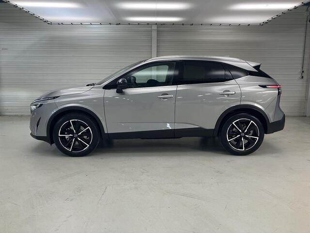 Nissan QASHQAI 1.5 e-Power Tekna / ¤2.500,- Nissan Voorraadvoordeel / Nieuw uit Voorraad Leverbaar / Lederen Bekleding / Panoramadak / Stoel- en Stuurverwarming / Google Maps Navigatie / Verwarmde Voorruit / HUD / Elektrische Kofferbak /