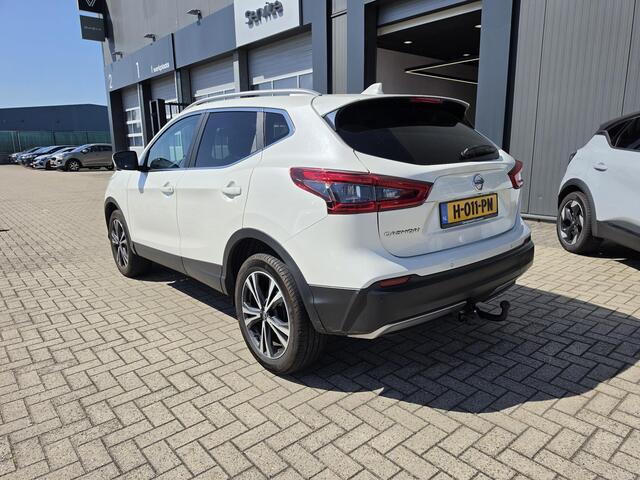 Nissan QASHQAI 1.3 DIG-T N-Connecta | 360º Camera | Trekhaak | Panoramadak |