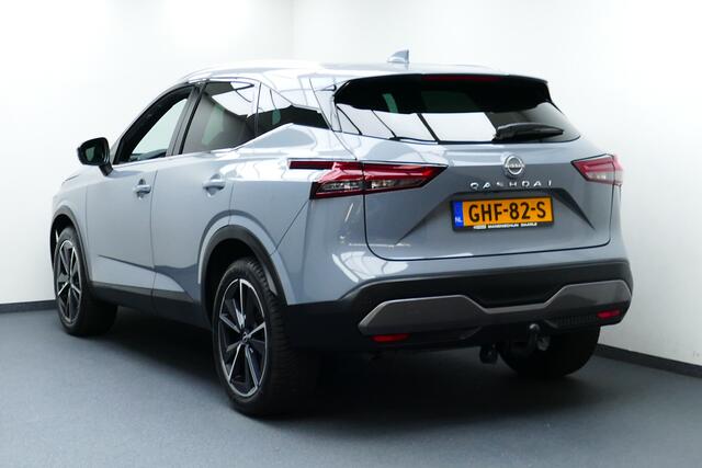 Nissan QASHQAI 1.3 MHEV Xtronic Tekna Plus. Panodak, Leer, Stoel&StuurVerw, 19"LMV, Haak 1800kg