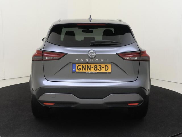 Nissan QASHQAI 1.3 MHEV Xtronic Business Executive | airco automatisch, alarmsysteem | Apple Carplay/Android | cruise control adaptief met Stop&Go en stuurhulp | file assistent | lichtmetalen velgen 19" | luxe lederen bekleding | matrix LED koplampen | navigatiesysteem