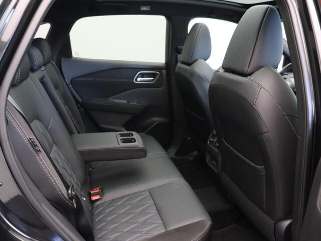 Nissan QASHQAI 1.3 MHEV Xtronic Tekna Plus | Head-up display | adaptieve cruise | massagestoelen | Bose audio | 1800 kg trekgewicht!| slechts 17.590 km! |
