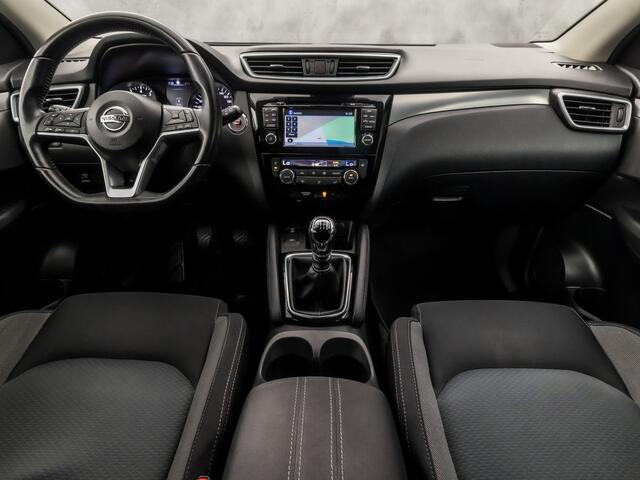 Nissan QASHQAI 1.2 N-Connecta (PANORAMADAK, NAVIGATIE, 360 CAMERA, GETINT GLAS, SPORTSTOELEN, STOELVERWARMING, CRUISE, LANE ASSIST, NIEUWSTAAT)