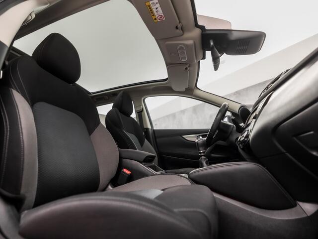 Nissan QASHQAI 1.2 N-Connecta (PANORAMADAK, NAVIGATIE, 360 CAMERA, GETINT GLAS, SPORTSTOELEN, STOELVERWARMING, CRUISE, LANE ASSIST, NIEUWSTAAT)