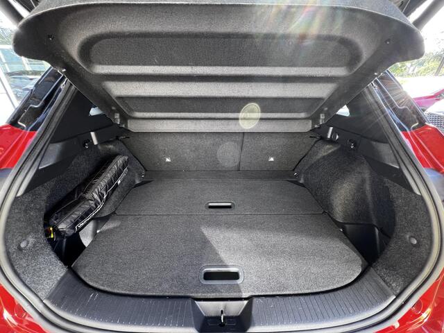 Nissan QASHQAI 1.3 MHEV Xtronic Tekna Plus | Stoelverwarming | Panoramadak | Automaat | 1.800 kg trekgewicht