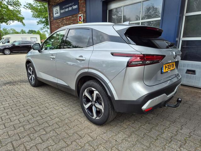 Nissan QASHQAI 1.3 MHEV X TEKNA, Pano, Carplay, Trekhaak, 360 Camera, 1e eigenaar, ALL IN Prijs!