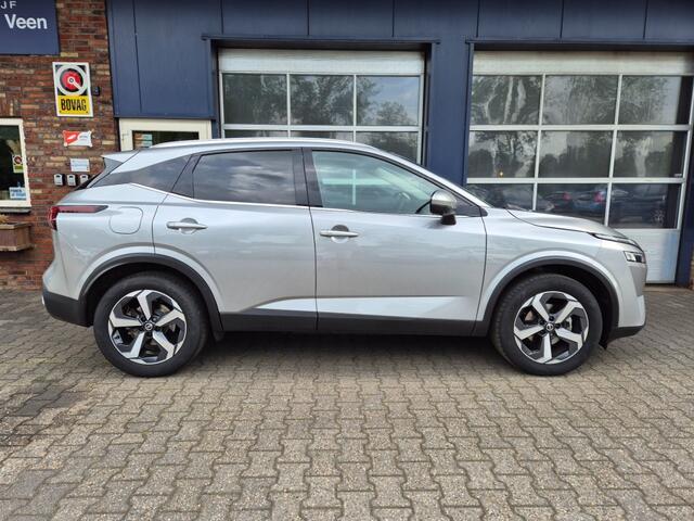 Nissan QASHQAI 1.3 MHEV X TEKNA, Pano, Carplay, Trekhaak, 360 Camera, 1e eigenaar, ALL IN Prijs!