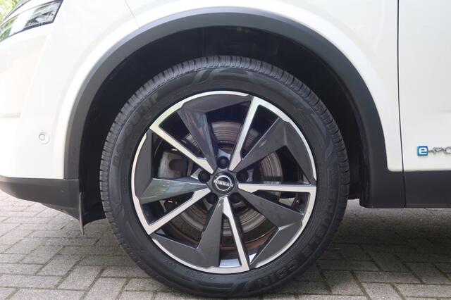 Nissan QASHQAI 1.5 MHEV, Panoramadak, Elektrische stoel, Stoel- en Stuurverwarming etc.