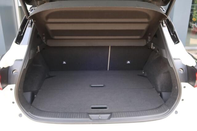 Nissan QASHQAI 1.5 MHEV, Panoramadak, Elektrische stoel, Stoel- en Stuurverwarming etc.