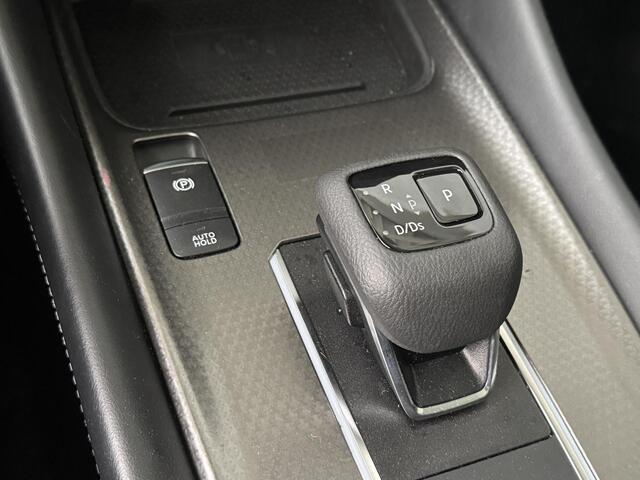 Nissan QASHQAI 1.3 MHEV Xtronic N-Connecta | Navigatie | 360° Camera | Adaptive Cruise Control | Stoelverwarming | Panoramadak |