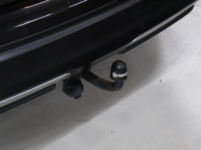 Nissan QASHQAI 1.2 Tekna [TREKHAAK, 360° CAMERA, PDC, CRUISE, STOELVERWARMING, ELEKTRISCH VERSTELBARE STOELEN, BLUETOOTH, LANE ASSIST, NAVIGATIE, NIEUWSTAAT]