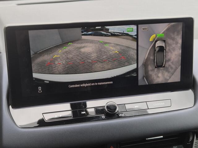 Nissan QASHQAI 1.3 MHEV Xtronic Tekna / Cold Pack & Design Pack / Trekgewicht 1800 kg / Head Up Display / Panoramadak / Stuur- Stoel & Voorruit verwarming / Rondomzicht camera / Adaptief cruise control / Elektrische achterklep / Apple Carplay Android Auto /