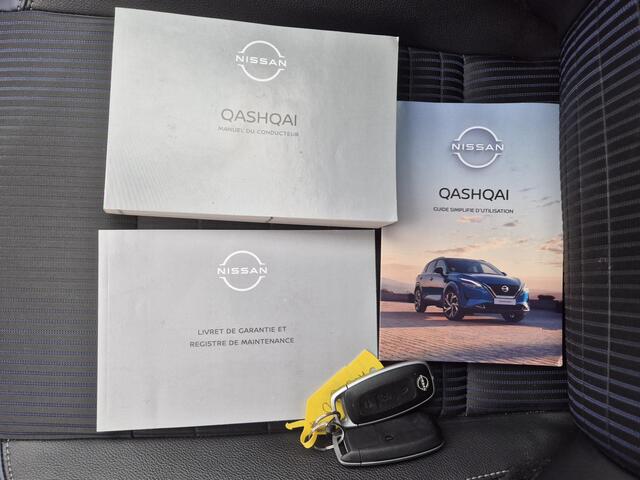 Nissan QASHQAI 1.3 MHEV Xtronic Tekna / Cold Pack & Design Pack / Trekgewicht 1800 kg / Head Up Display / Panoramadak / Stuur- Stoel & Voorruit verwarming / Rondomzicht camera / Adaptief cruise control / Elektrische achterklep / Apple Carplay Android Auto /