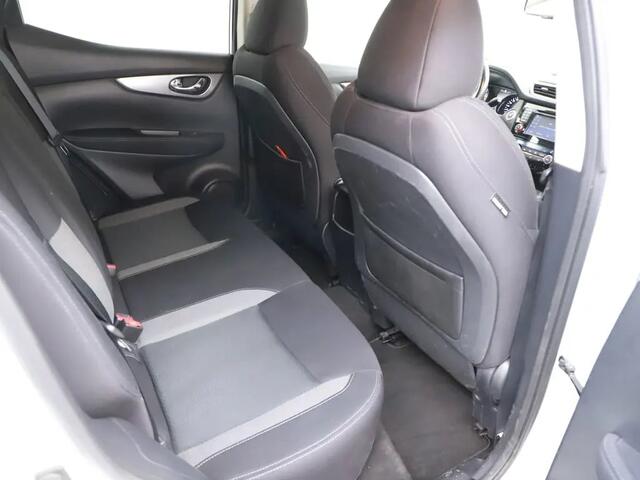 Nissan QASHQAI 1.2 N-Connecta Gratis Afleverpakket! | Trekhaak | Panoramadak |