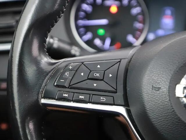 Nissan QASHQAI 1.3 DIG-T Tekna Gratis Afleverpakket! | Trekhaak | Panoramadak |