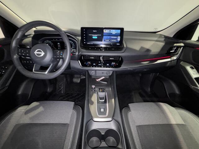 Nissan QASHQAI 1.3 MHEV Xtronic N-Connecta | Panoramadak | Stoelverwarming | 360° Camera | Elektrische Achterklep |