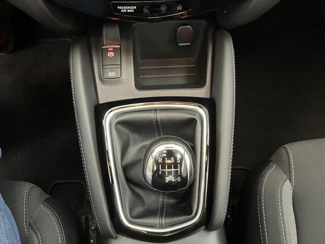 Nissan QASHQAI 1.2 N-Connecta / Panoramadak / NL auto