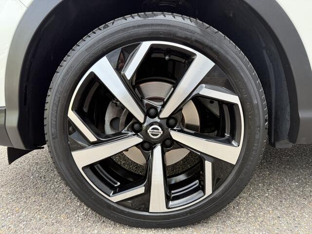 Nissan QASHQAI 1.2 Tekna NAP Pano BOSE 360 Trekhaak 19" LED