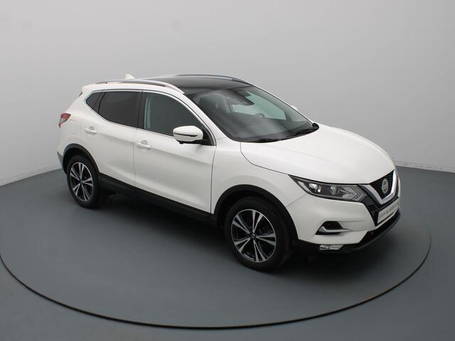 Nissan QASHQAI 1.3 DIG-T N-Connecta Panoramadak | Rondomzicht camera | Trekhaak