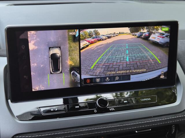 Nissan QASHQAI 1.3 MHEV Xtronic Tekna Plus / Fabrieksgarantie tot 10-2028 / All season banden / Head Up Display / Panoramadak / Stuur- Stoel & Voorruit verwarming / Trekgewicht 1800 kg / Bose Audio Systeem / Elektrische achterklep /