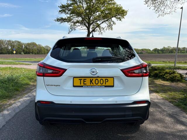 Nissan QASHQAI 1.3 DIG-T BUS. ED. / AUTOMAAT / PANO / VOLL