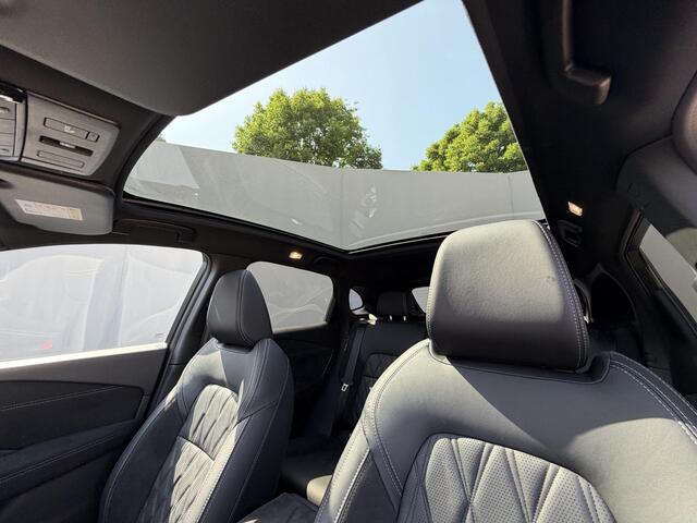 Nissan QASHQAI 1.3 MHEV Xtronic Tekna Plus / Fabrieksgarantie tot 9-2028 / Panorama dak / HUD / BOSE audio / Leder / Stuur- en stoelverwarming / 1.800 kg trekgewicht / Navigatie / Apple Carplay Android / 20" LM wielen & All Season banden /