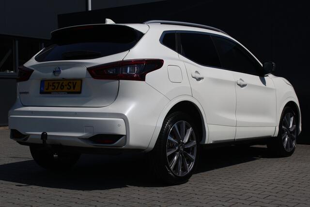 Nissan QASHQAI 1.3 DIG-T Tekna + | Incl. 12 Maanden garantie | Adaptieve Cruise Control | 360° Camera | Parkeersensoren | Bose Audio | Trekhaak | Panoramadak | Stoel verwarming | Memory Seats | Bluetooth | Apple Carplay/Android Auto |