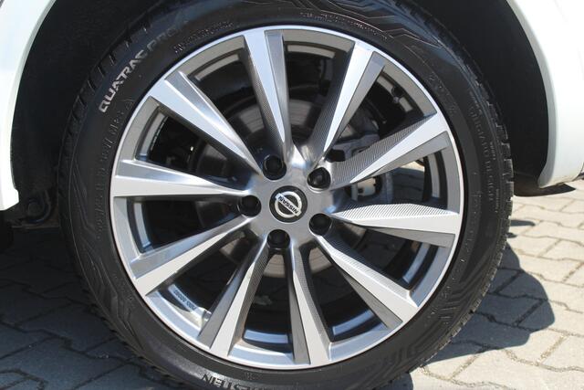 Nissan QASHQAI 1.3 DIG-T Tekna + | Incl. 12 Maanden garantie | Adaptieve Cruise Control | 360° Camera | Parkeersensoren | Bose Audio | Trekhaak | Panoramadak | Stoel verwarming | Memory Seats | Bluetooth | Apple Carplay/Android Auto |