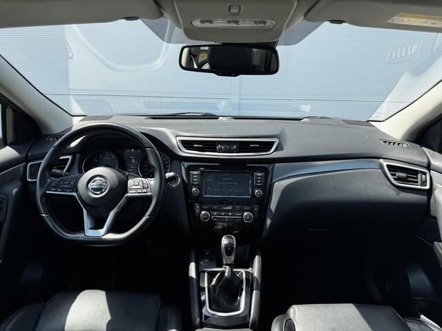 Nissan QASHQAI 1.3 DIG-T Premium Edition /Automaat / Panoramadak / Leder / Climate Control / Stoelverwarming Voor / Keyless Entry