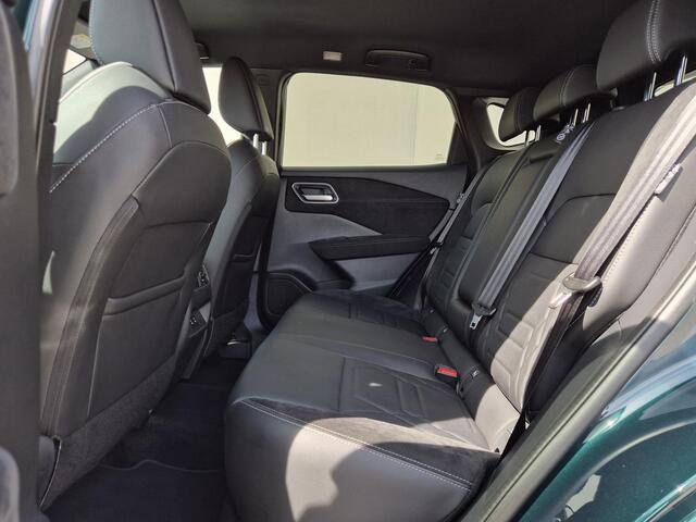 Nissan QASHQAI 1.3 MHEV Xtronic N-Design / Fabrieksgarantie tot 03-2028 / All season banden / Cold Pack / Trekgewicht 1800 kg / Stuur- Stoel & Voorruit verwarming / Rondomzicht camera / Apple Carplay Android Auto / Adaptief cruise control / Climate control /