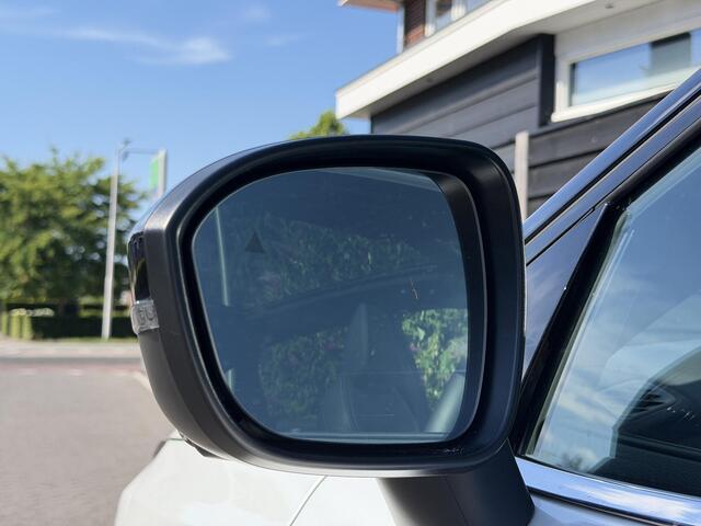 Nissan QASHQAI Tekna Plus 1.3 MHEV 158PK Xtronic Automaat Navigatie, Rondomzichtcamera, Keyless, Panoramadak, Elektrische Kofferbak, Stoelverwarming, Massage