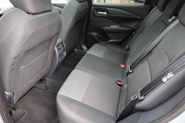 Nissan QASHQAI 1.3 MHEV Xtronic N-Connecta PANO ELEC-KLEP 360-CAMERA CARPLAY ADAPTIVE-CRUISE NAVI CLIMA 2XPDC 18''LMV