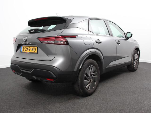 Nissan QASHQAI 1.3 MHEV 158pk Automaat Xtronic Acenta Navigatie Apple Carplay/Andoid Auto Parkeersensor achter Camera Adaptive Cruise Control Blind Spot Assist Stuur- en stoelverwarming Ledverlichting Climate control
