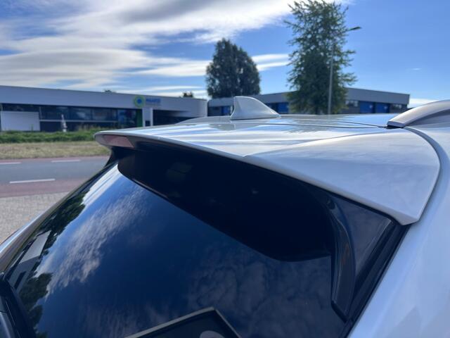 Nissan QASHQAI 1.3 DIG-T Tekna Dealer onderhouden '' Trekhaak - Pano - Allseasonbanden ''