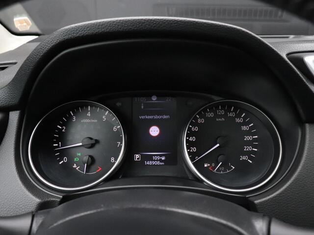 Nissan QASHQAI 1.2 Acenta | AUT. | PANO | TREKHAAK | CAMERA | STOELVERW. | CRUISE | NAVI |