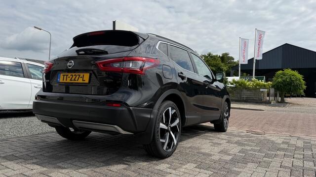 Nissan QASHQAI 1.6 Tekna +