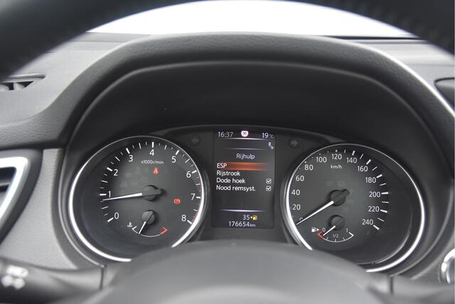 Nissan QASHQAI 1.2 Tekna